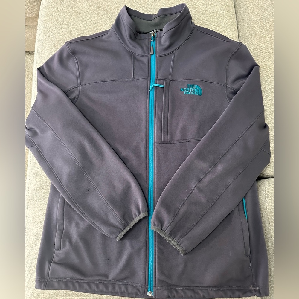 Men’s Gray North Face Jacket